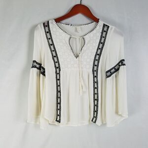 Forever21 Shirt Womens Small Ivory Boho Beach Top Sheer Bell Sleeve Keyhole Neck